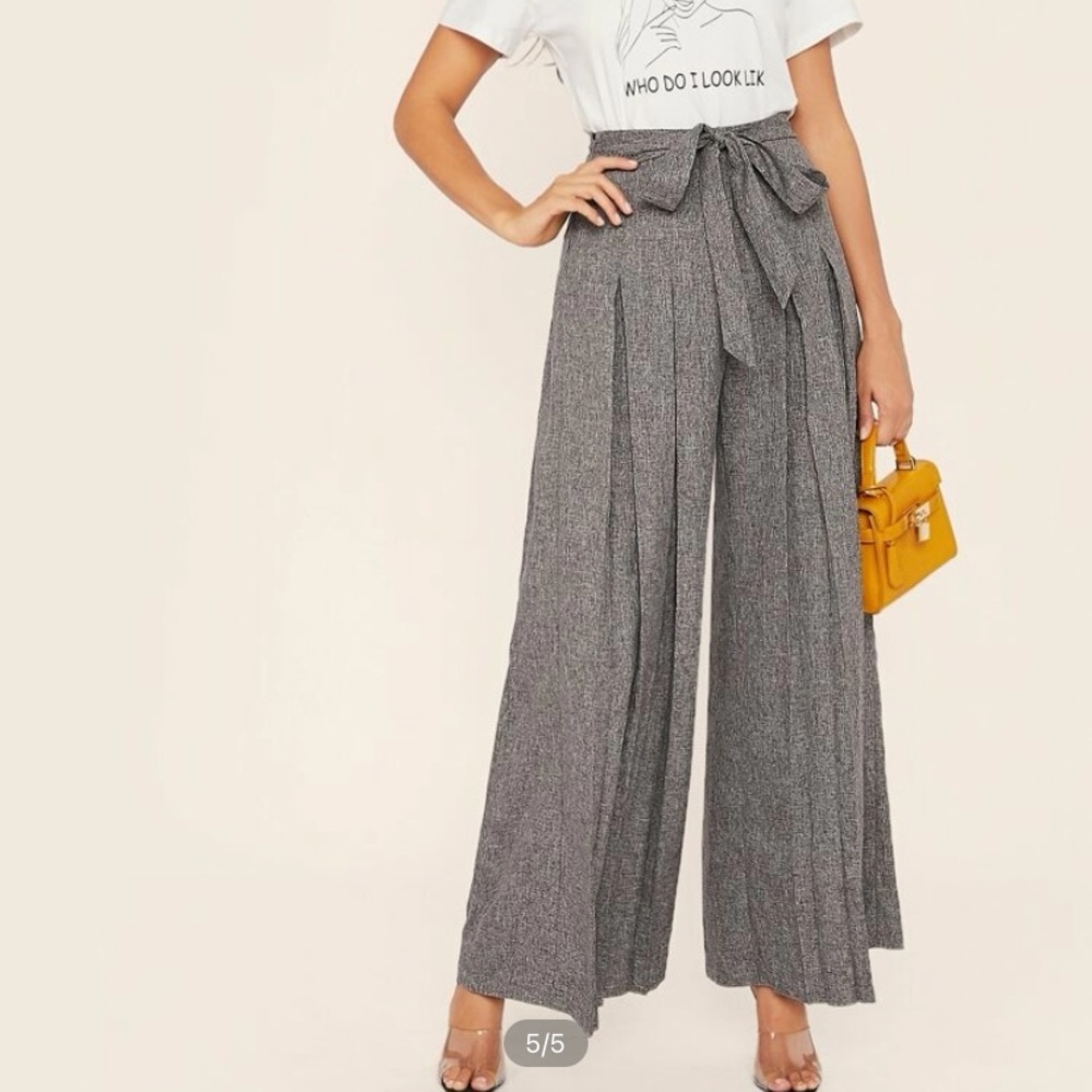 Box pleated palazzo pants with belt